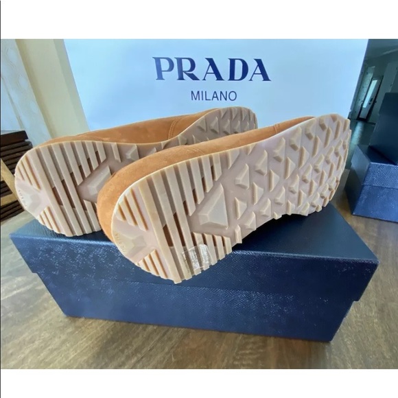 Prada Comoscio Men's Brown Suede Athletic sneaker - Picture 6 of 10